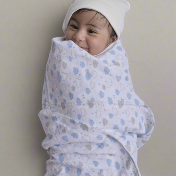 Organic Muslin Swaddle - Cuddly Clouds